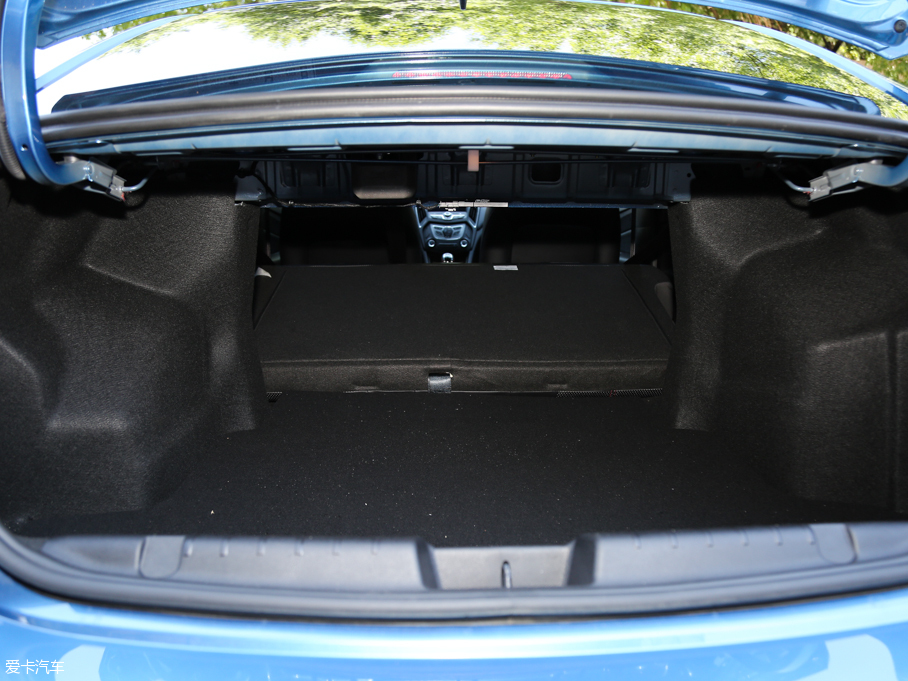 2016��ȫ�°����5 1.5L �ք��I(l��ng)���