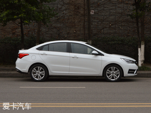 奇瑞汽车2016款艾瑞泽5