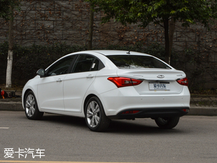 奇瑞汽车2016款艾瑞泽5