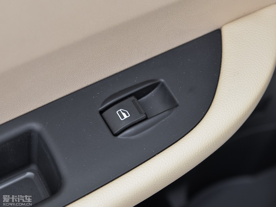 2015������E3 1.5L �ք��L�а�