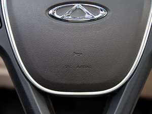 2015款2.0L CVT宽享版 中控区