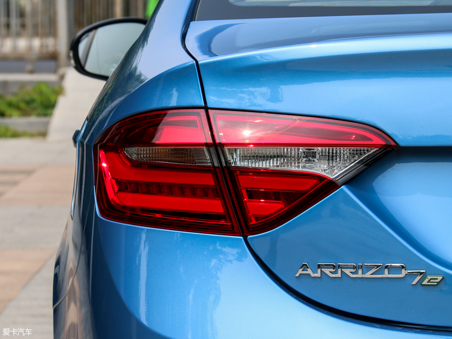 奇瑞汽車2016款艾瑞澤7e