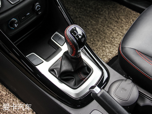 奇瑞汽車2016款瑞虎5