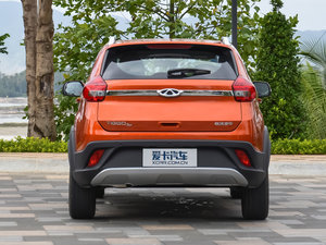 2017款1.5L 手动豪华版 正后	