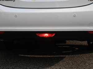 2016款1.5T 手动致享版 细节外观