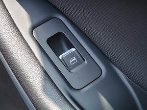 2017SPORT 1.5T DCT Ӣ п؅^(q)