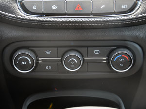 2017SPORT 1.5T DCT Ӣ {{