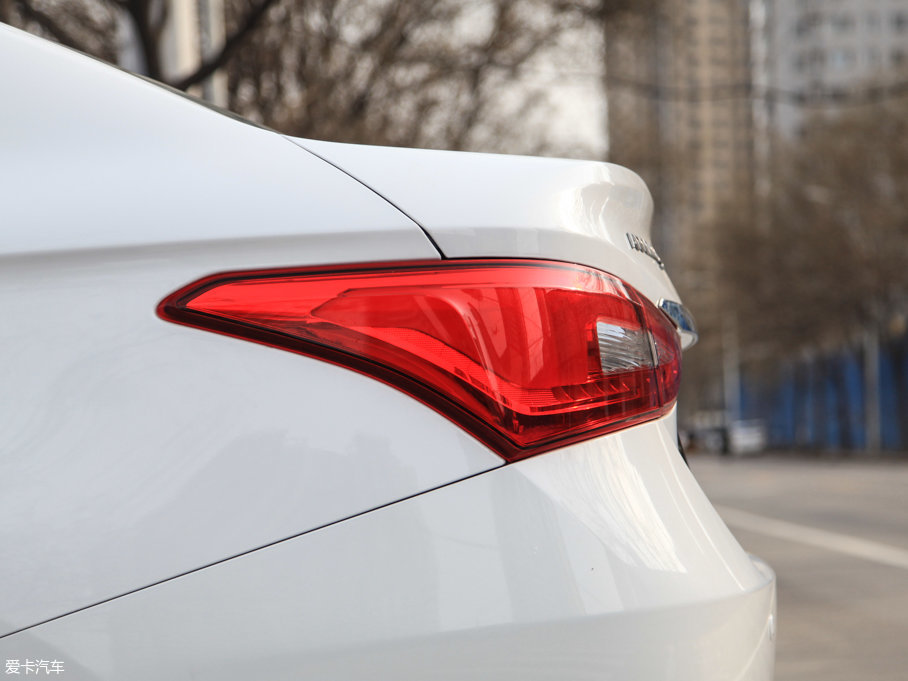 2017��ȫ�°����5 1.5L CVT�I����