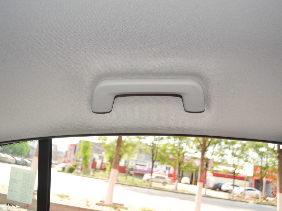 2017��ȫ�°����5 1.5L �ք�(d��ng)�r(sh��)�а�