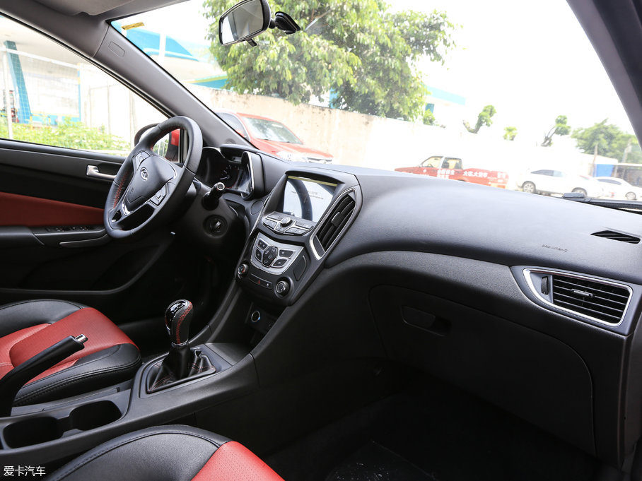 2017��ȫ�°����5 1.5L �քӾ�Ӣ��