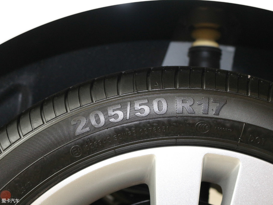 2017��ȫ�°����5 1.5L �ք��I(l��ng)����