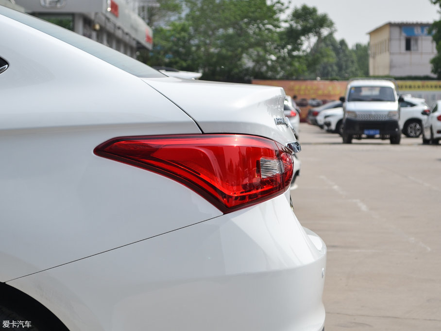 2017ȫ°5 Sport 1.5T քӕrа