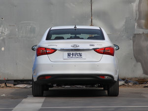 2017款1.5L CVT领潮版 正后	
