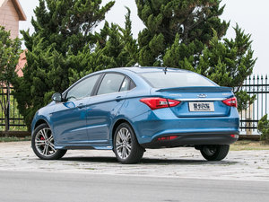 2017款Sport 1.5T 手动豪华版 左后45度