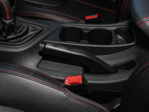 20171.5L ք(dng)I(lng) v܇(ch)Ƅ(dng)