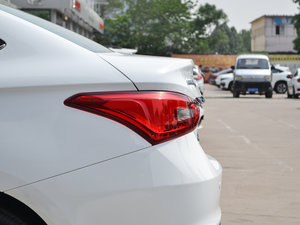 2017Sport 1.5T քӕrа ^