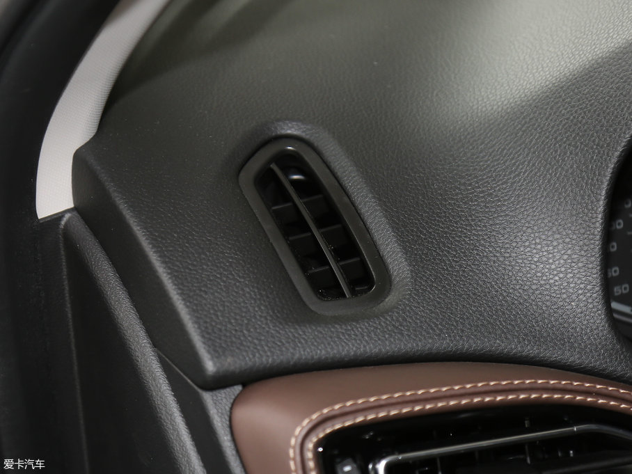 20187 1.5T Ԅ(dng)ӢI(lng)Ȱ (gu)V