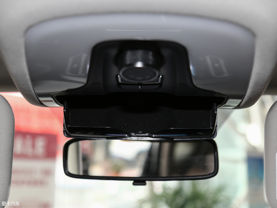 20187 1.5T Ԅ(dng)ӢI(lng)Ȱ (gu)V