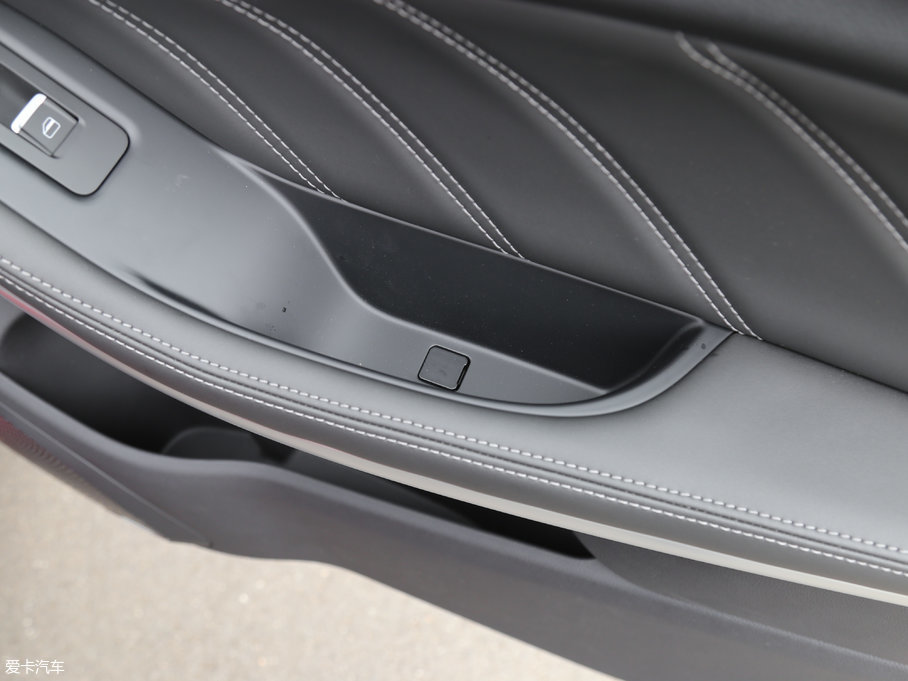 20187 1.5T Ԅ(dng)Ӣ V