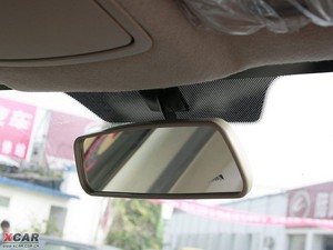2009款2.4L 两驱汽油豪华版 空间座椅