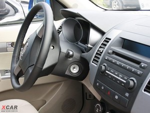2009款2.4L 两驱汽油豪华版 中控区