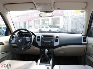 2009款2.4L 两驱汽油豪华版 内饰全景