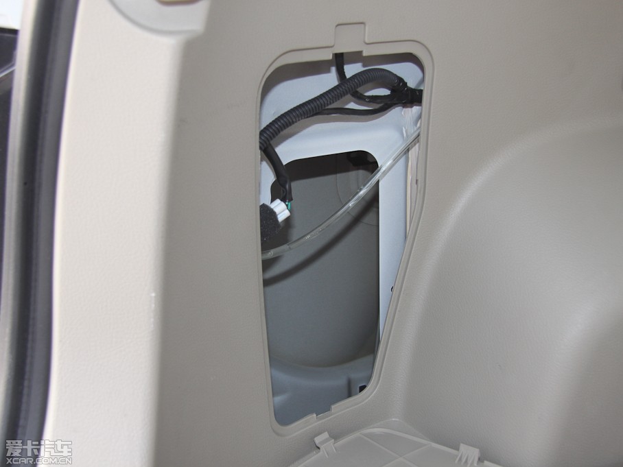 2012L(fng)X8 2.4L (q)A