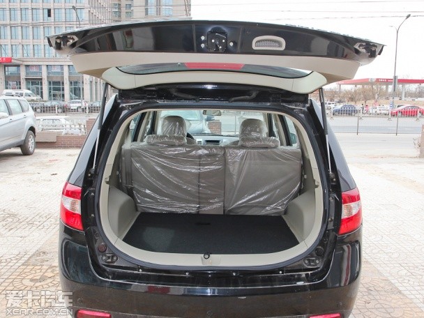 陸風汽車2012款陸風X8