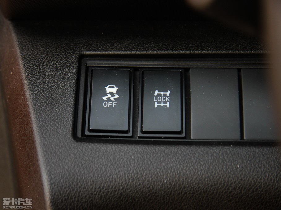 2013L(fng)X5 2.0T Ԅ(q)