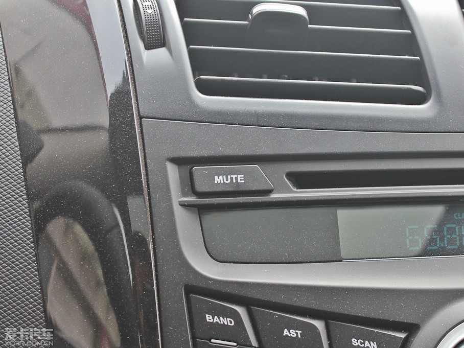 2013L(fng)X5 2.0T Ԅ(q)