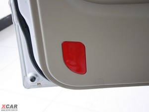 2010款2.0L 新舒适版 空间座椅