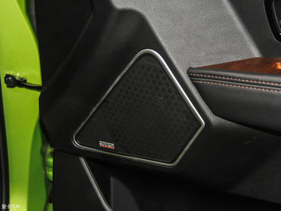 2015L(fng)X7 2.0T Ԅ(dng)ȫŞ