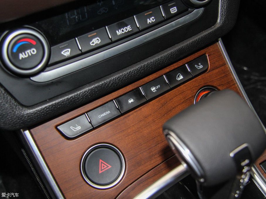 2015L(fng)X7 2.0T Ԅ(dng)ȫŞ