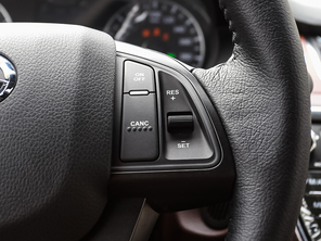 陸風汽車2015款陸風X7