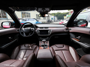 2015款2.0T 自动全景尊享版 内饰全景
