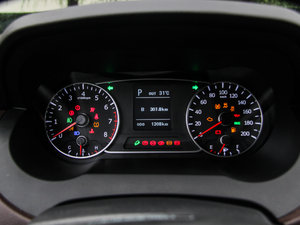 2015款2.0T 自动全景旗舰版 仪表