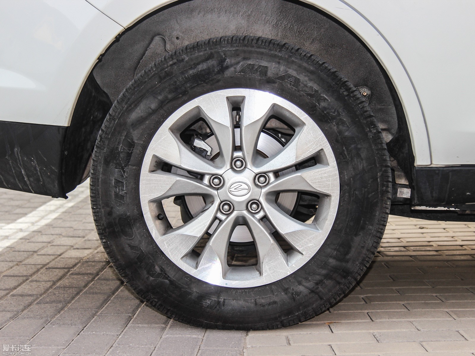 2014����LX5 2.0T �Ԅӄ��I��