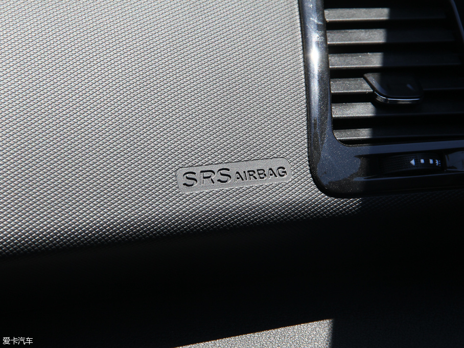 2015L(fng)X5 1.5T CVT(chung)