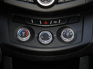 陸風汽車2015款陸風X5