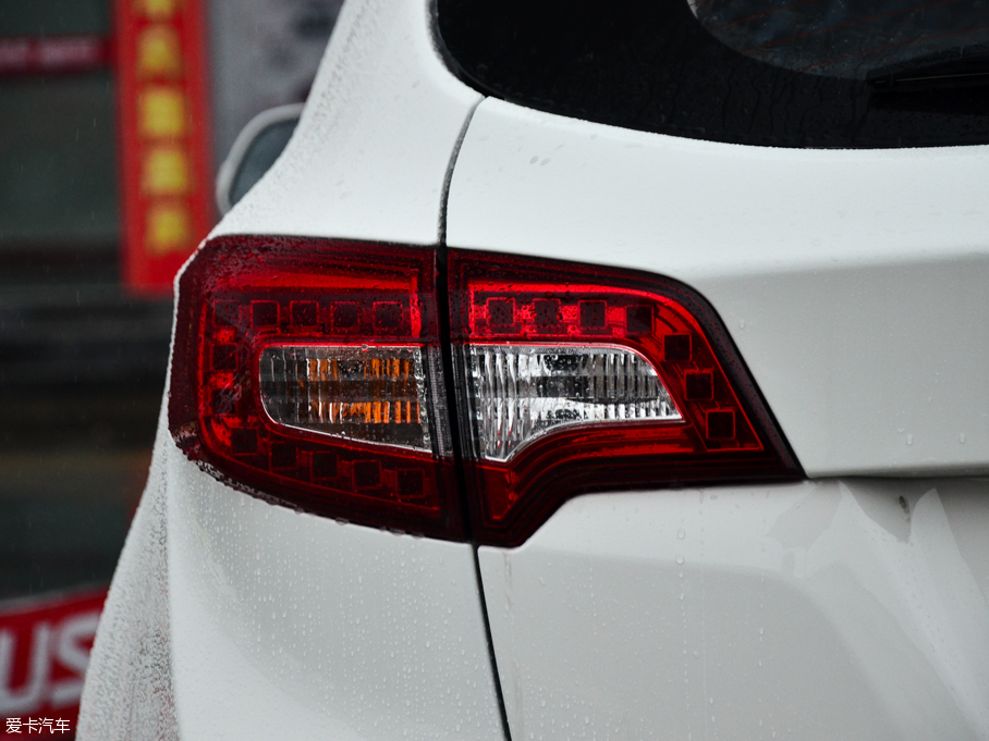 2016LX5 plus 2.0T Ԅӄ