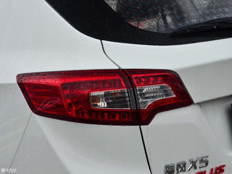 2016LX5 plus 2.0T Ԅӄ