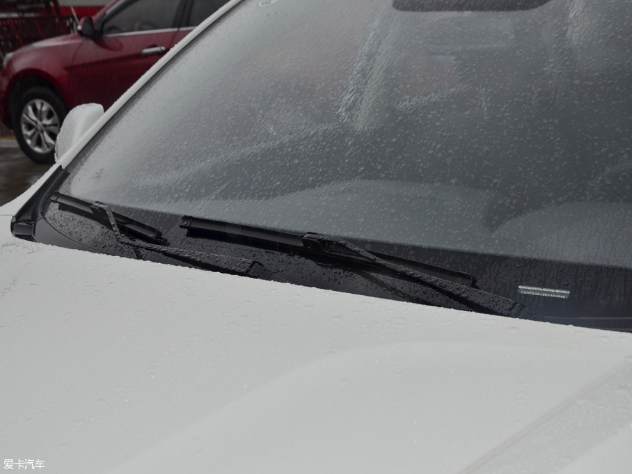 2016LX5 plus 2.0T Ԅӄ