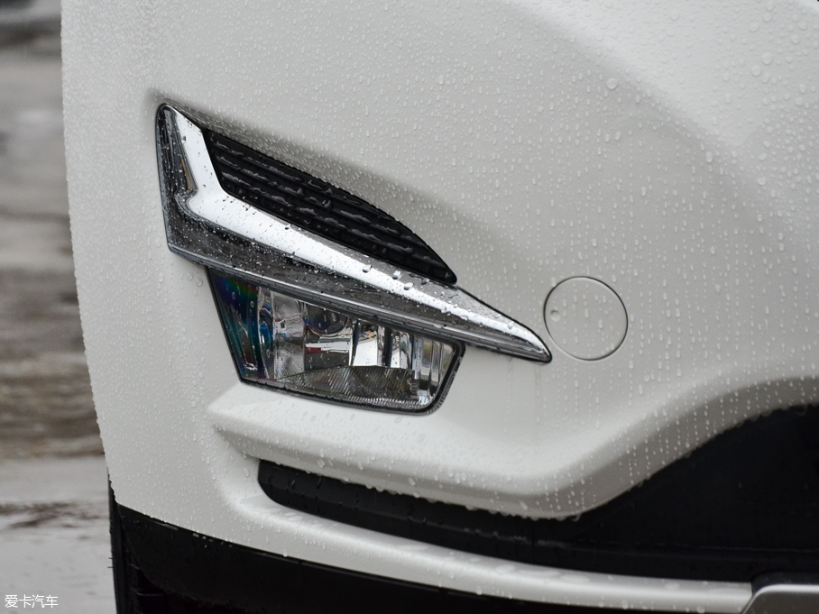 2016LX5 plus 2.0T Ԅӄ