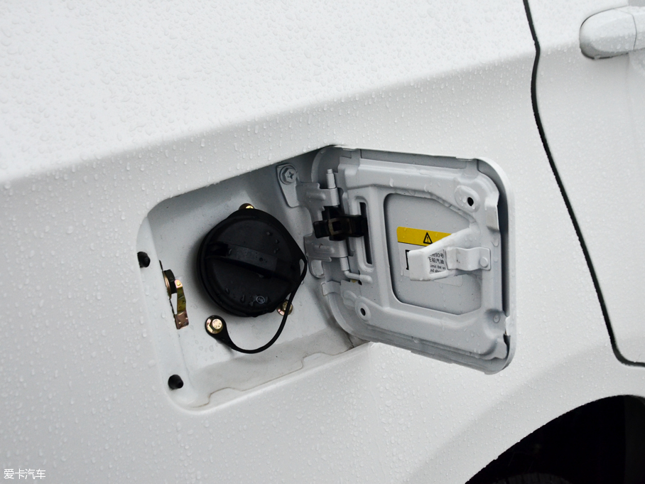 2016LX5 plus 2.0T Ԅӄ