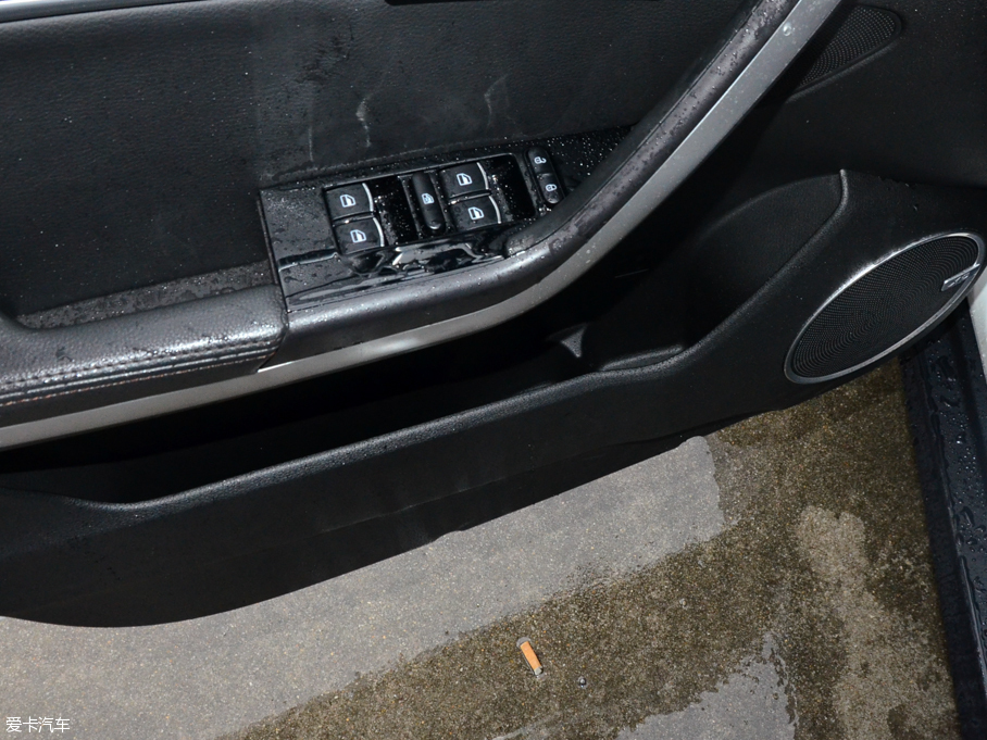 2016LX5 plus 2.0T Ԅӄ