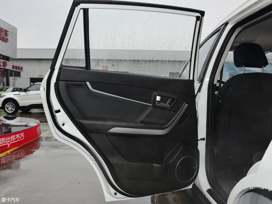 2016����LX5 plus 2.0T �Ԅӄ�����