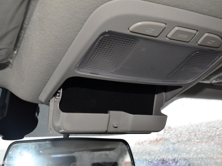 2016LX5 plus 2.0T Ԅӄ