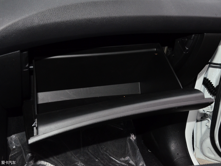 2016����LX5 plus 2.0T �Ԅӄ�����