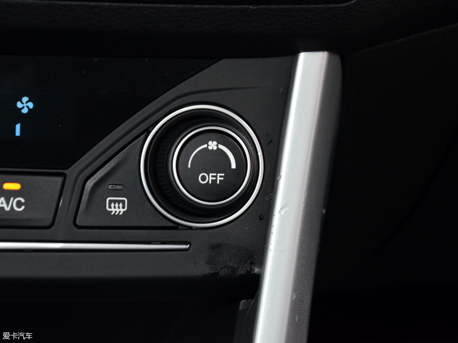 2016LX5 plus 2.0T Ԅӄ