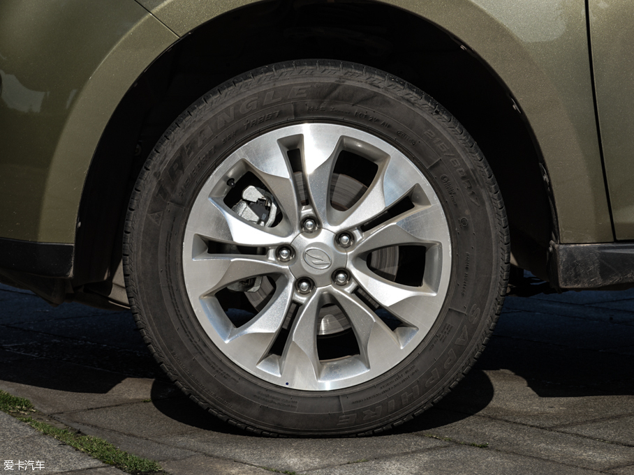 2016LX5 plus 1.5T CVTI